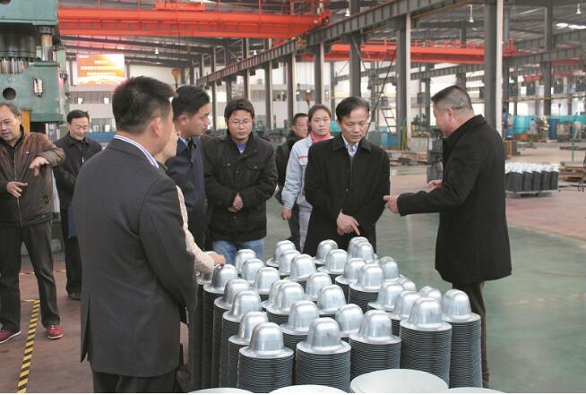 十堰恐龍道路標(biāo)線(xiàn)涂料廠家 協(xié)作結(jié)親 引智攜手拓新路