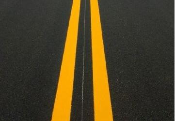 在對襄陽道路標(biāo)線進(jìn)行施工時，這些方面要注意！